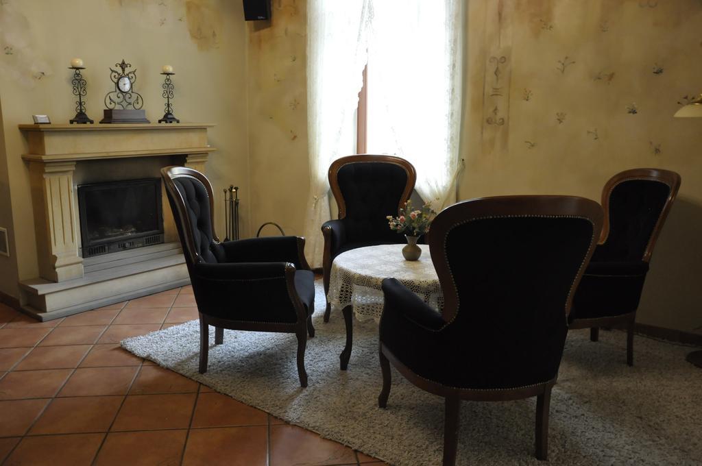 Villa Del Arte Bed & Breakfast Wadowice Exterior photo