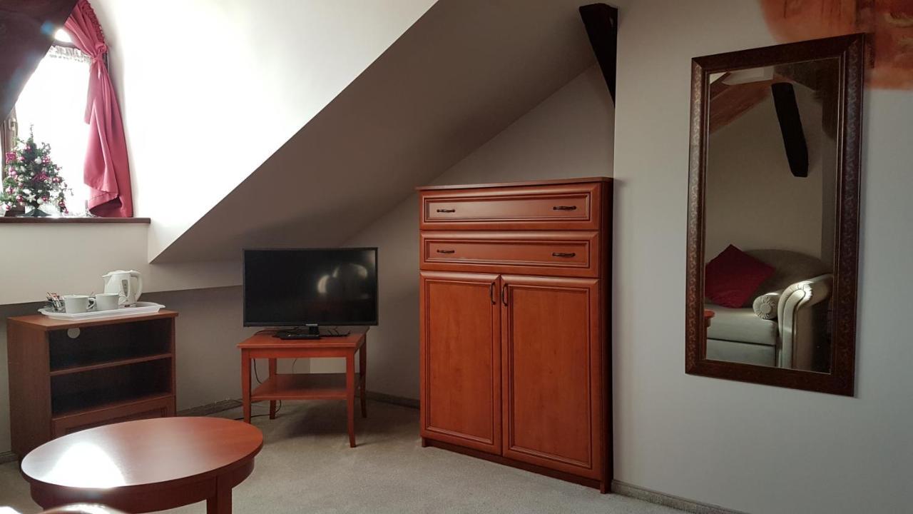 Villa Del Arte Bed & Breakfast Wadowice Exterior photo